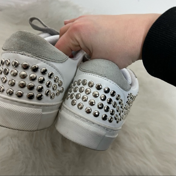 Steve Madden Turner Studded Star Distressed Golden Goose Sneakers - Picture 8 of 11